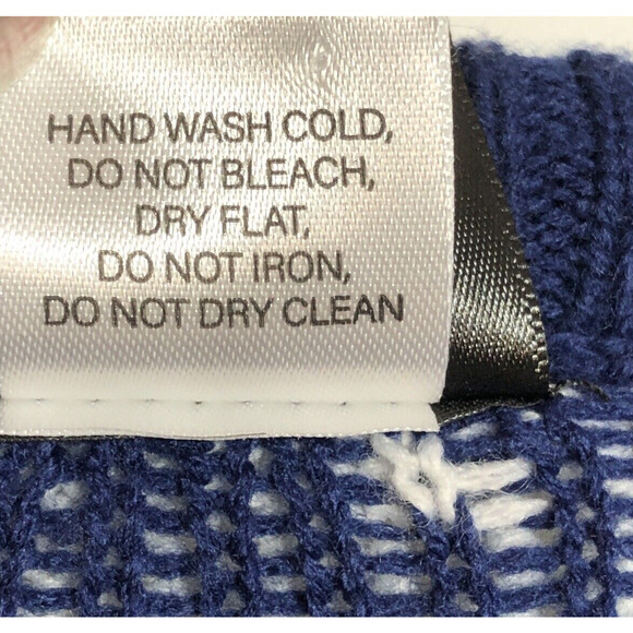 The Office Dunder Mifflin Christmas Sweater Size Medium Blue White Snowflakes - Picture 12 of 12